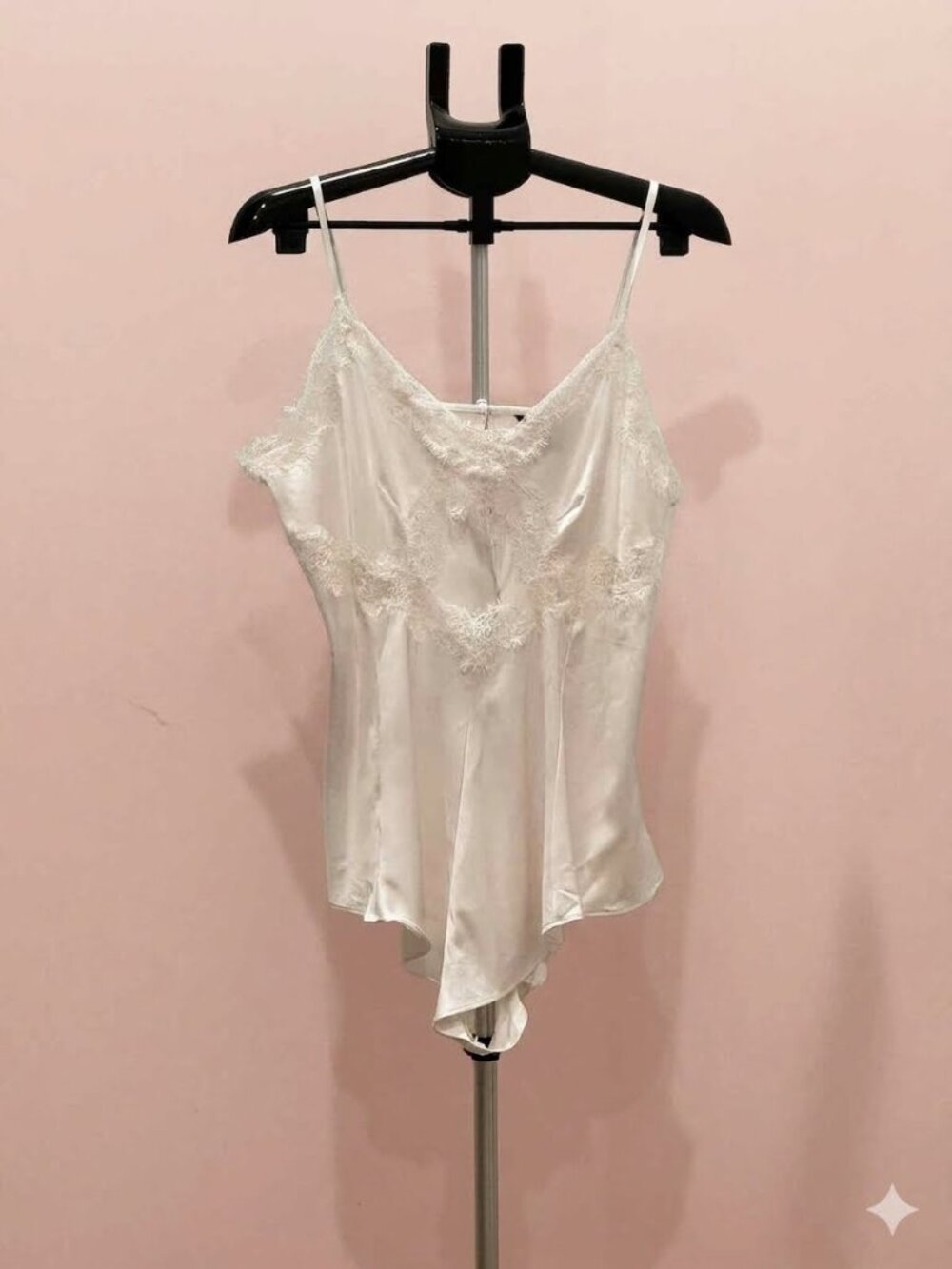 Victoria's Secret White or Cream Satin Lace Bodysuit Teddy Size XL EUC